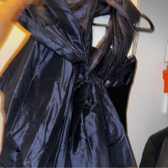 Oscar De La Renta Strapless Draped Taffeta Bow Midi Gown - Picture 14 of 16